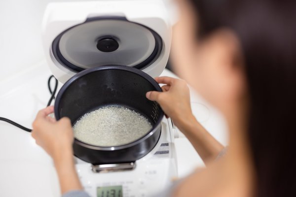 Cuiseurs à Riz : tout savoir sur cet appareil de cuisson !