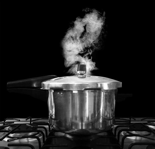 Les cocottes et faitouts en inox : l'art de mijoter avec style